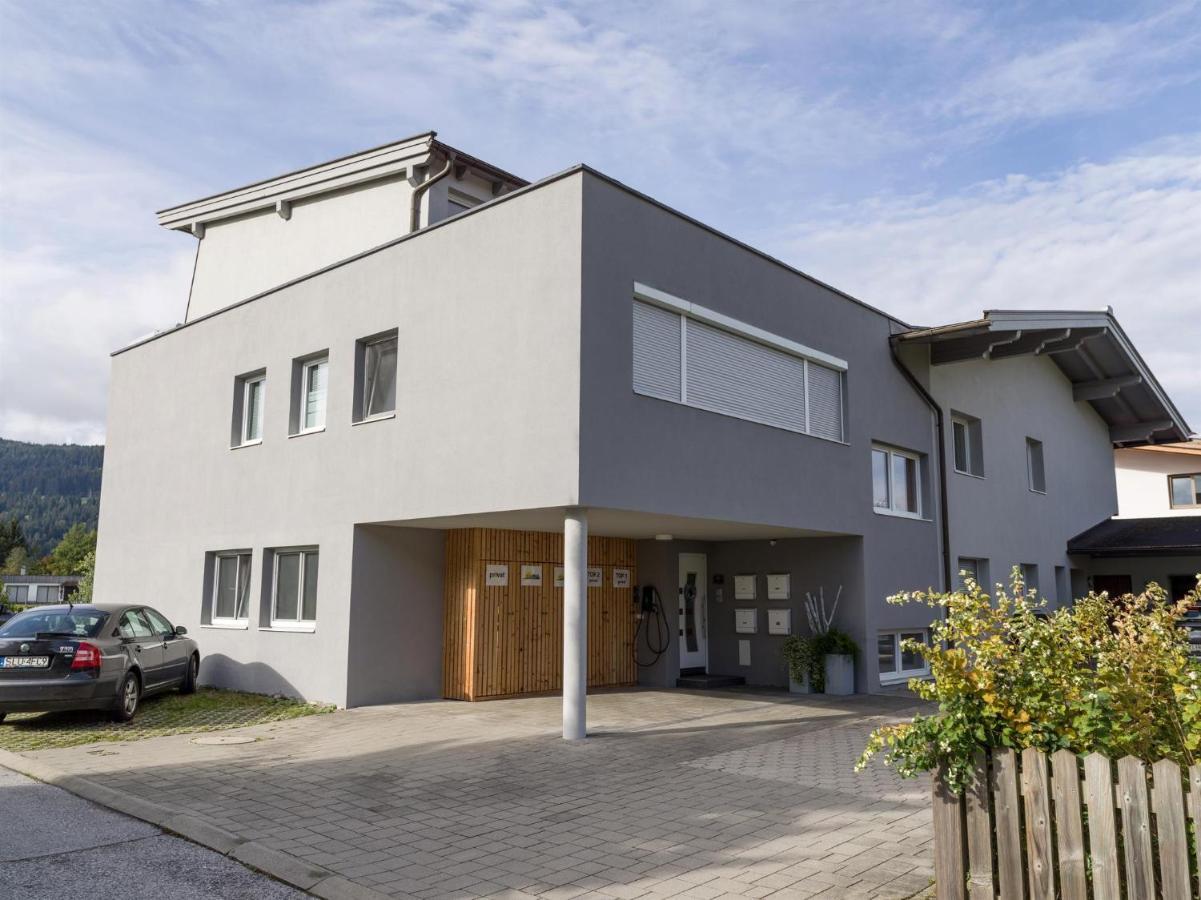 Appartement Raffael Itter Exteriör bild